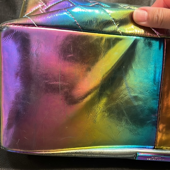 Kurt Geiger London - Metallic Rainbow XXL Kensington - Picture 9 of 17